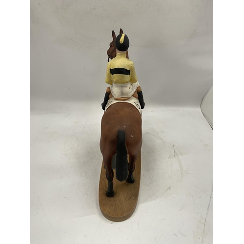 47 - A BESWICK CONNOISSEUR HORSE AND JOCKEY FIGURE - ARKLE WITH PAT TAAFFE UP ON WOODEN BASE