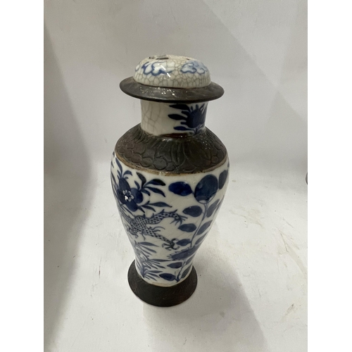 71 - A LATE 19TH CENTURY CHINESE BLUE AND WHITE CRACKLE GLAZE TEMPLE JAR, LID A/F, HEIGHT 28CM