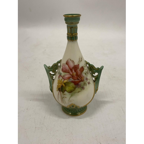 140 - A ROYAL WORCESTER HAND PAINTED BUD VASE HEIGHT 11.5CM