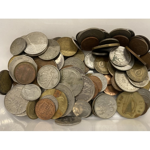 151 - A QUANTITY OF FOREIGN BANK NOTES AND COINS