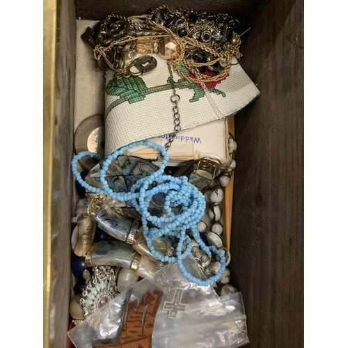 223 - A QUANTITY OF COSTUME JEWELLERY IN BRASS AND WOODEN BOX