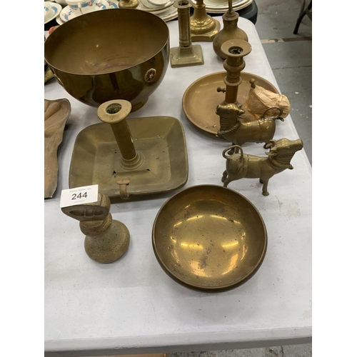 244 - A QUANTITY OF BRASSWARE TO INCLUDE CANDLESTICKS, BOWLS, A CRUMB TRAY, ANIMALS, ETC, PLUS THREE BOSSU... 