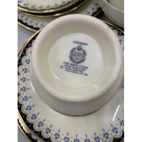 250 - A QUANTITY OF VINTAGE CHINA CUPS, SAUCERS, SIDE PLATES, ETC TO INCLUDE MINTON 'CONSORT'