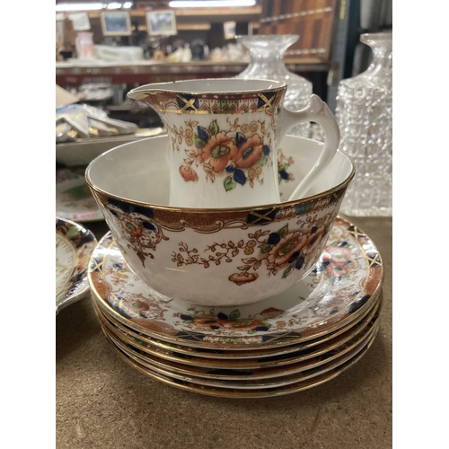 814 - A MIXED LOT OF CHINA TEAWARES, BLUE AND WHITE SERVING DISH ETC