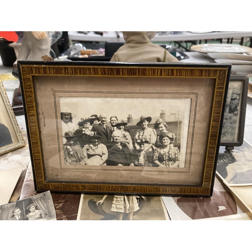 377 - A LARGE COLLECTION OF VINTAGE SEPIA BLACK AND WHITE PHOTOGRAPHS, THREE IN FRAMES