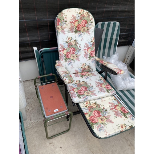 1994 - TWO FOLDING GARDEN SUN LOUNGERS, TWO FOLDING METAL GARDEN CHAIRS AND A GARDEN KNEELER