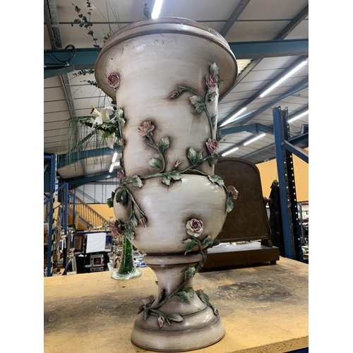 477 - A LARGE CERAMIC URN SHAPED PLANTER WITH CLIMBING ROSE DECORATION HEIGHT 67CM