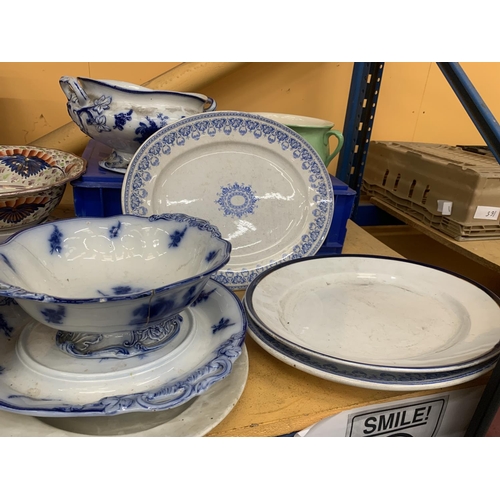 404 - A MIXED LOT OF CERAMICS TO INCLUDE MINTONS BLUE MOSIAC, TABLEWARES ETC