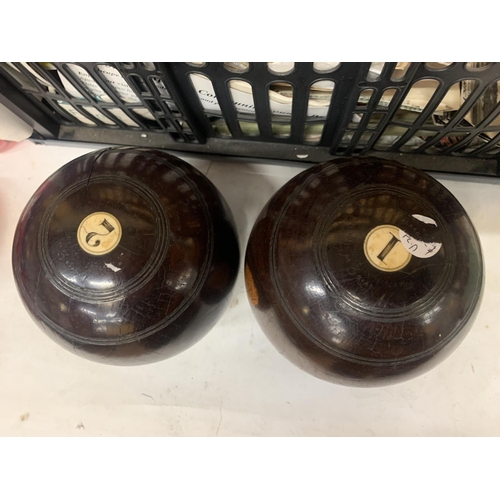 409 - A PAIR OF VINTAGE BOWLS DATED 1894 AND 1904