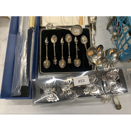 453 - A QUANTITY OF BOXED VINTAGE FLATWARE TO INCLUDE A SET OF ASIAN SPOONS WITH DESIGN TO THE BOWLS AND H... 