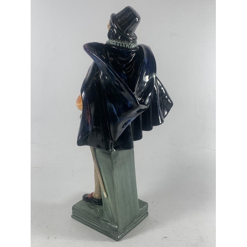 714 - A ROYAL DOULTON FIGURE SIR WALTER RALEIGH HN2015