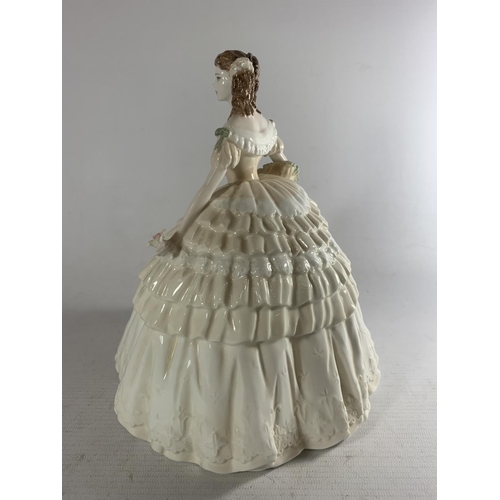 771 - A STUNNING COALPORT FIGURINE FROM 