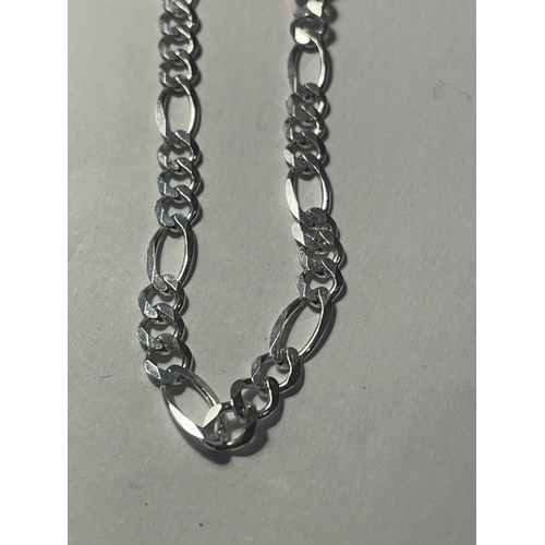 646A - A SILVER FIGARO NECKLACE