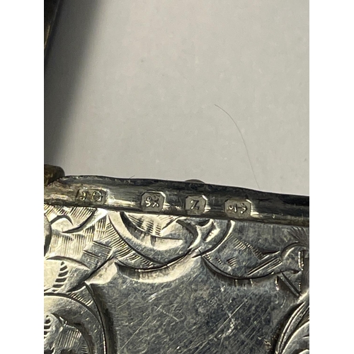 676 - A HALLMARKED BIRMINGHAM SILVER VESTA CASE