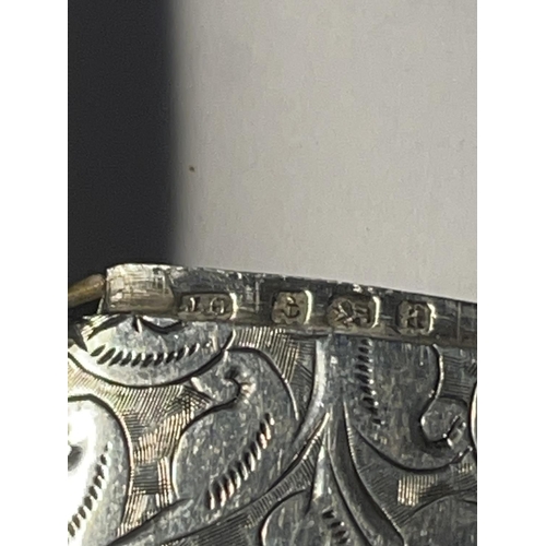 686 - A HALLMARKED BIRMINGHAM SILVER VESTA CASE