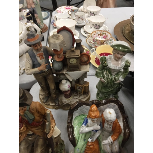 374 - A QUANTITY OF FIGURINES TO INCLUDE CAPODIMONTE STYLE, STAFFORDSHIRE STYLE, PLAQUES, ETC