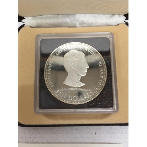 375 - BAHAMAS , 1978 , 2 X $10 PROOF SILVER COINS . EACH COIN IS ISSUED WITH COA AND EACH WEIGHS 45.36 GMS