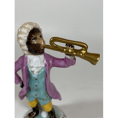 702 - A CONTINENTAL DRESDEN STYLE PORCELAIN MONKEY TRUMPET PLAYER MUSICIAN FIGURE, HEIGHT 15.5CM