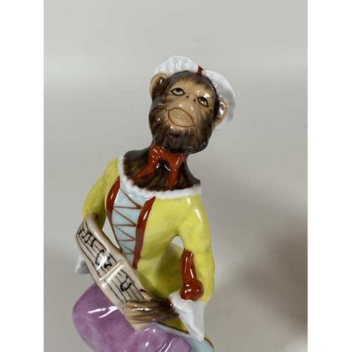 705 - A CONTINENTAL DRESDEN STYLE PORCELAIN MONKEY SHEET MUSIC MUSICIAN FIGURE, HEIGHT 15.5CM