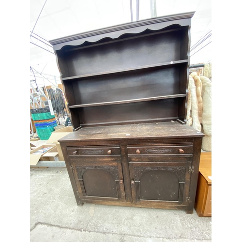 2824 - A MID 20TH CENTURY OAK DRESSER COMPLETE WITH RACK, 54