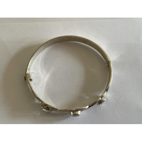 544 - A SILVER BANGLE