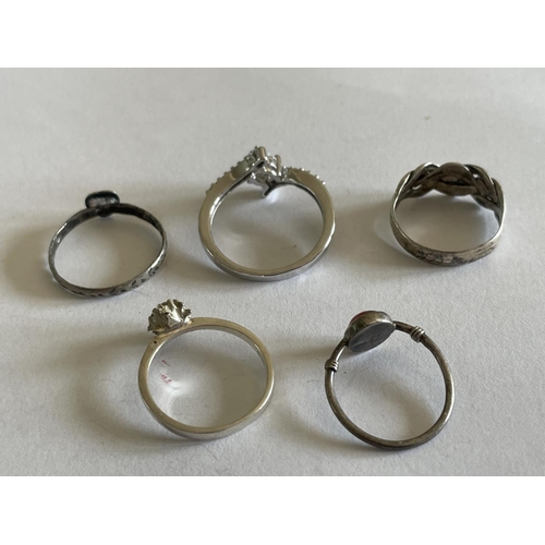 563 - FIVE VARIOUS SILVER RINGS