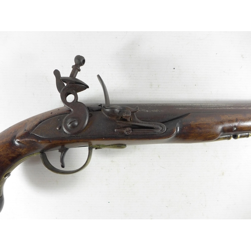 386 - AN EARLY 19TH CENTURY FLINTLOCK PISTOL, 22CM BARREL, WOODEN STOCK, LENGTH 39CM