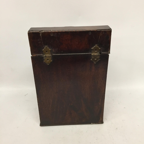 15 - A GEORGIAN MAHOGANY KNIFE BOX WITH BRASS FITTINGS