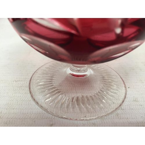 18 - A SET OF VINTAGE NACHTMANN CUT GLASS CRYSTAL CRANBERRY BRANDY / COGNAC GLASSES WITH ETCHED DESIGN