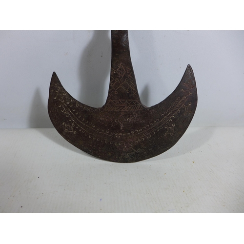 359 - AN AXE HEAD WITH INCISED DECORATION, POSSIBLY AFRICAN, HEIGHT 15.5CM, LENGTH 23.5CM