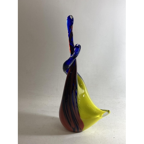 42 - A MID CENTURY TRI COLOURED MURANO STYLE GLASS VASE