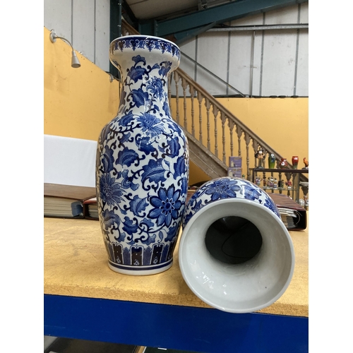 48 - A PAIR OF CHINESE BLUE AND WHITE LARGE FLOOR VASES