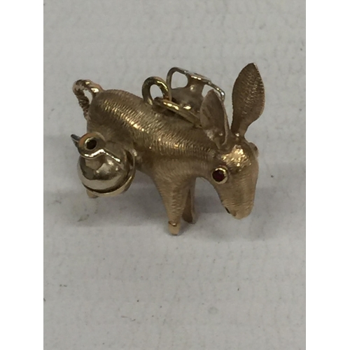 516 - A 9 CARAT GOLD DONKEY CHARM GROSS WEIGHT 3.52 GRAMS