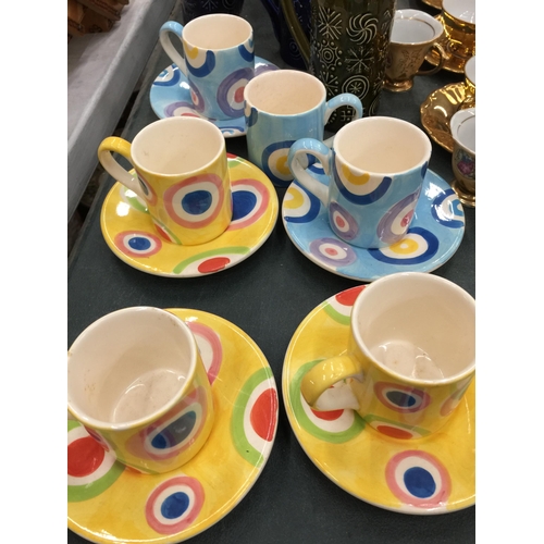 471 - A GOLD COLOURED TEASET TO INCLUDE A TEAPOT, SUGAR BOWL, CREAM JUG, CUPS AND SAUCERS, PORTMEIRION 'TO... 