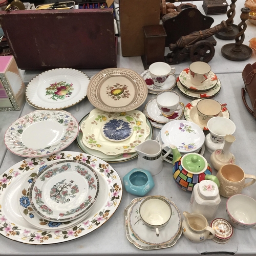 491 - A LARGE QUANTITY OF VINTAGE PLATES, CUPS, SAUCERS, ETC TO INCLUDE ROYAL STAFFORD, SHELLEY SAUCERS, E... 