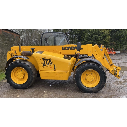 244 - JCB 540 LOADALL REG. NO. T431 WWY FIRST REGISTERED MAY 1999 2586 HOURS WITH LOG BOOK & PARTS BOOK (T... 