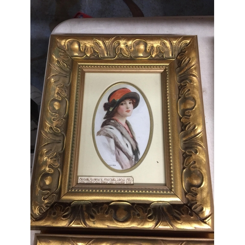 959 - THREE EDWARDIAN POSTCARD PORTRAITS IN GILT FRAMES