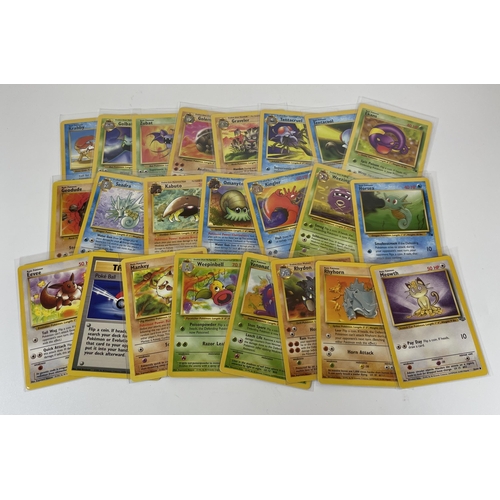 119 - A GROUP OF WOTC FOSSIL & JUNGLE SET POKEMON CARDS