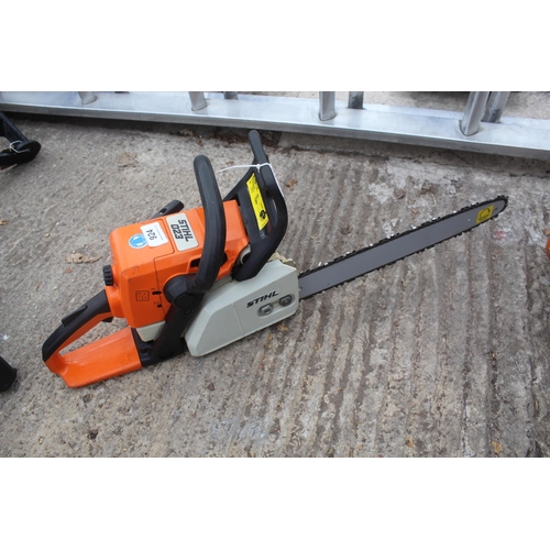 924 - STIHL O23 PETROL CHAINSAW (WORKING)  NO VAT