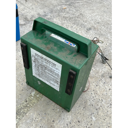 165 - A SHEPARD BATTERY ELECTRIC FENCE UNIT, BELIEVED TO BE IN GOOD WORKING ORDER BUT NO WARRANTY GIVEN - ... 