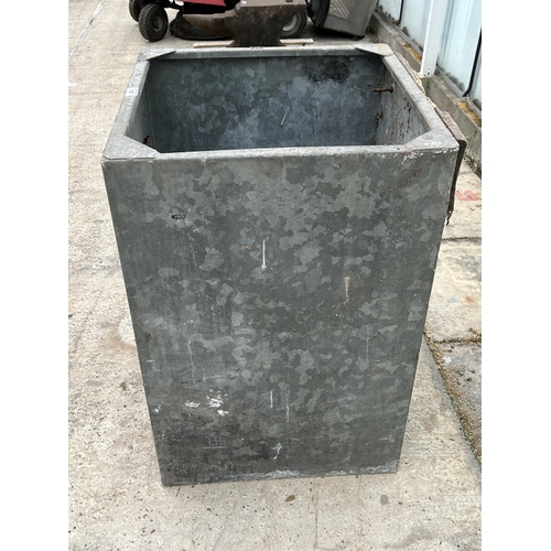 167 - A LARGE GALVANISED PLANTER (61CM x 61CM x 92CM) - NO VAT