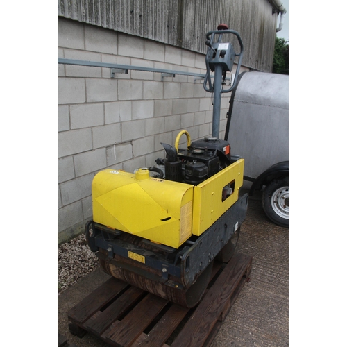 226 - BELLE BWR650 TWIN ROLLER + VAT