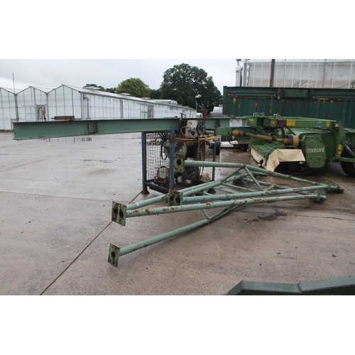 264 - A HEAVY DUTY A FRAME WITH ELECTRIC HOIST   NO VAT