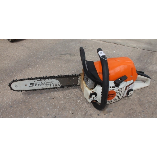 40 - STIHL MS 251 CHAINSAW   PLUS VAT