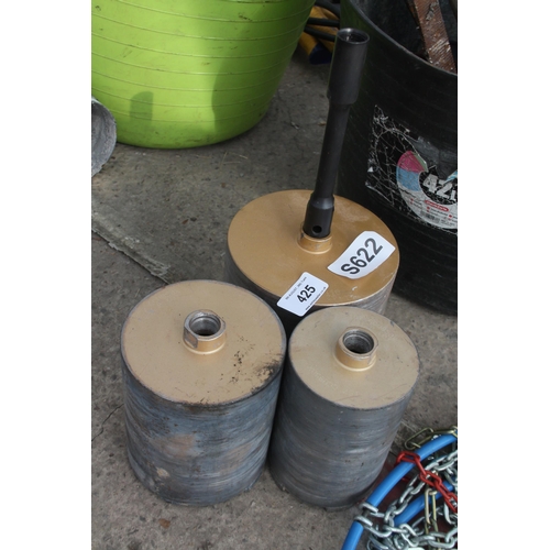 425 - MIXED LOT OF SNOW CHAINS, CORE CUTTERS AND CHIMNEY FLUE  NO VAT