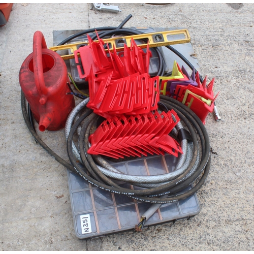 592 - ASSORTED ITEMS INCLUDING HOSE  + VAT