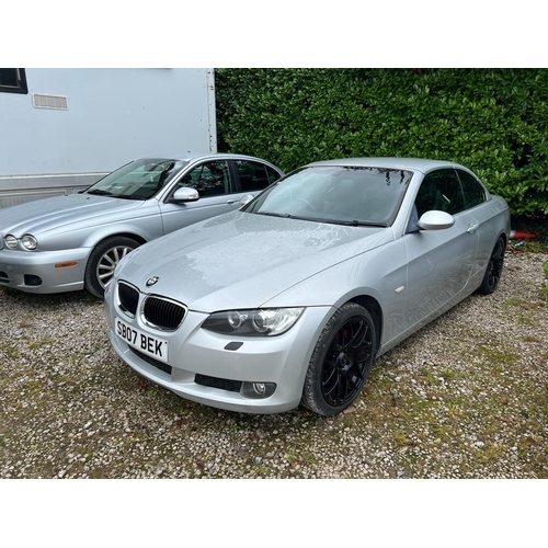 211 - BMW 320 SE CONVERTIBLE, AUTOMATIC WITH LEATHER UPHOLSTERY 2007 SB07 BEK  MILEAGE 112000 SERVICE HIST... 