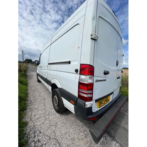 216A - MERCEDES SPRINTER 313 DK13WUL 6 SPEED MANUAL + VAT