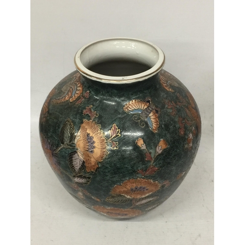 416 - A CHINESE FLORAL ENAMELLED OVOID FORM VASE, SEAL MARK TO BASE