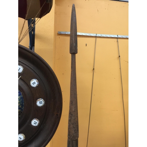 44 - A LARGE AFRICAN SPEAR WITH STAND, HEIGHT 193CM
